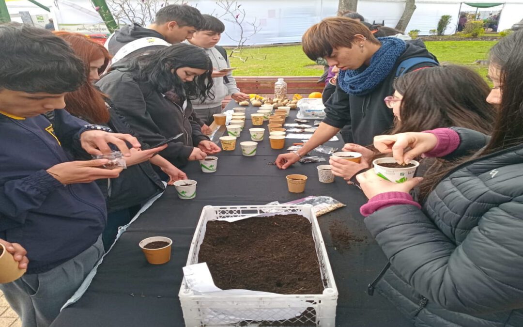 Participación de Estudiantes de Técnico Agropecuario en el Segundo Encuentro de Agroecología